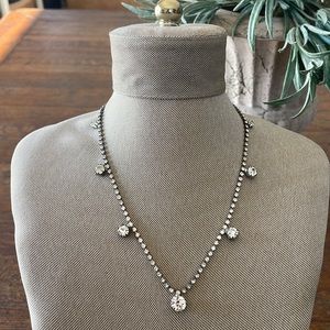 Beautiful vintage silver and 9 white stones necklace. Statement necklace.